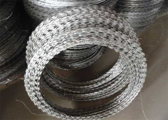 CBT65 BTO22 Cross Razor Barbed Wire Fence Blade Wire Concertina Welded