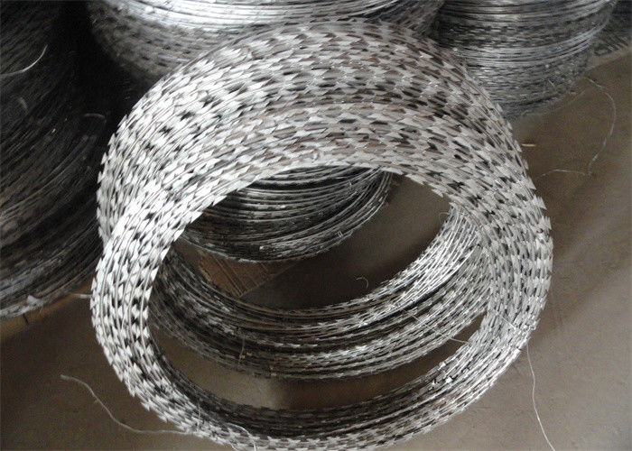 CBT65 BTO22 Cross Razor Barbed Wire Fence Blade Wire Concertina Welded
